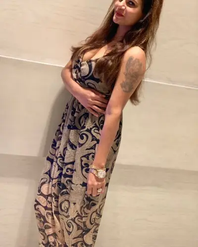 Raghogarh Escort